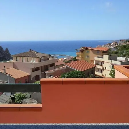 Panoramico Con Due Terrazze Vista Sul Mare - Iun P5019