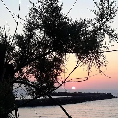 Appartamento Panoramico Con Due Terrazze Vista Sul Mare. *